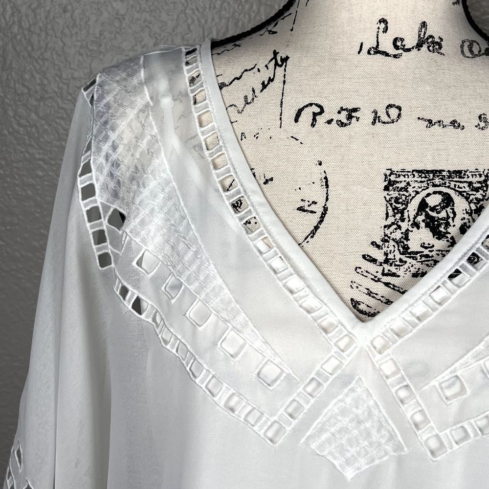 White House Black Market Sz S/P White Camisole and Blouse Dolman Sleeves Cutouts - Picture 3 of 10